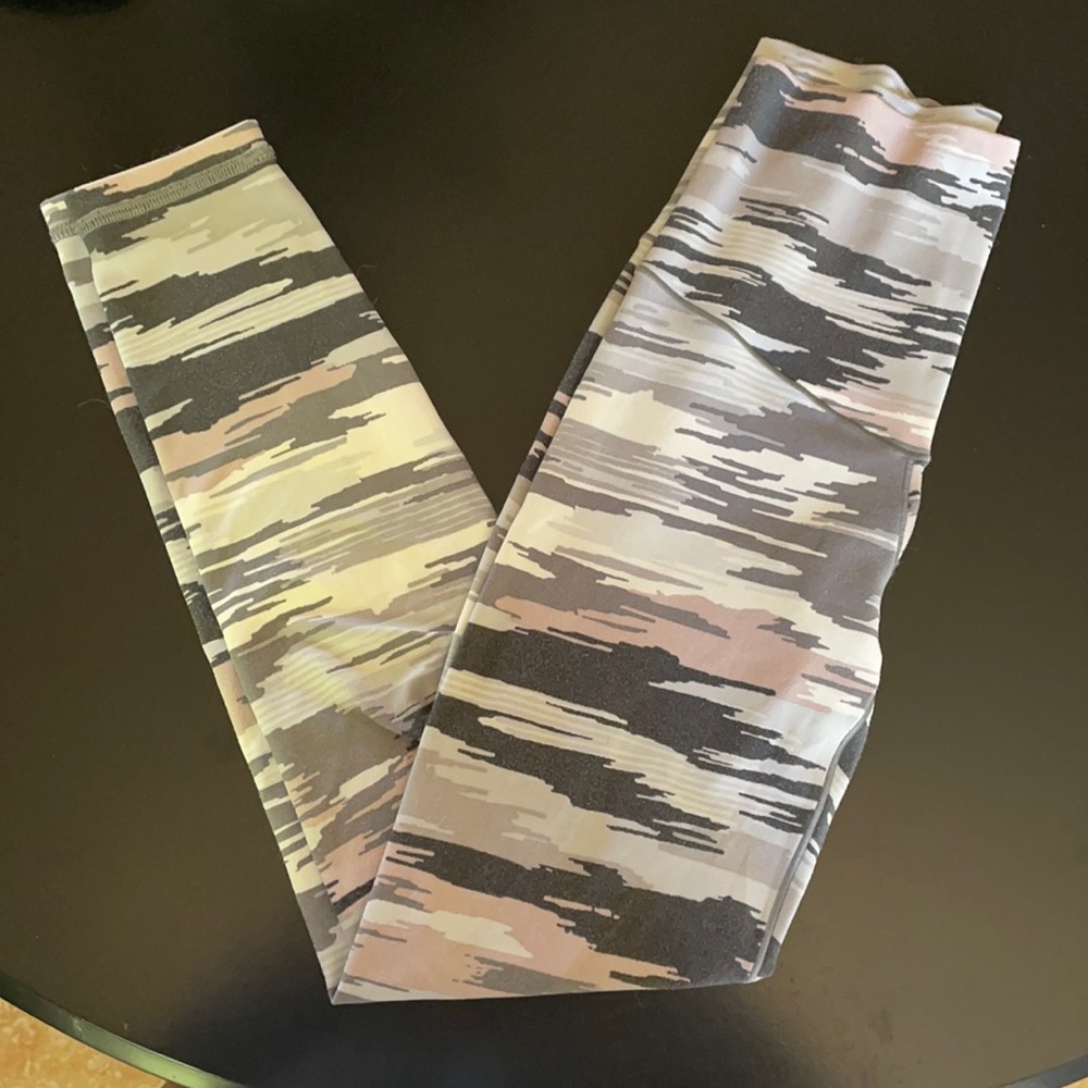 Aerie Chill Play Move Leggings
